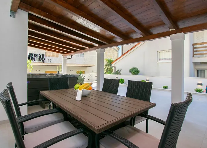 Appartement Dora Duće