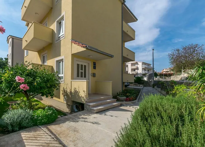 Dora Appartement Duće