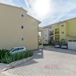 Dora Apartman *