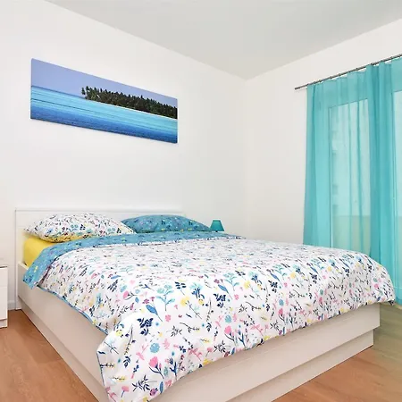 Dora Apartament Duće